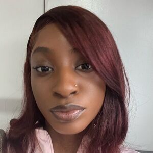 Meet your Posher, Layo